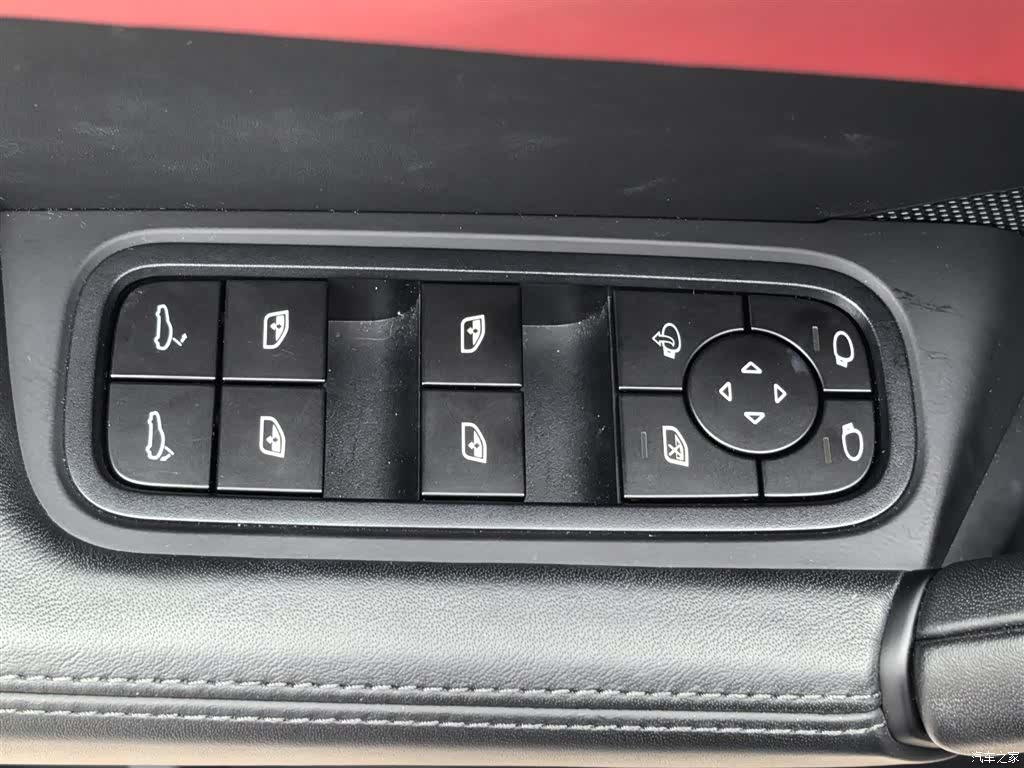 Porsche Cayenne, 2025 29