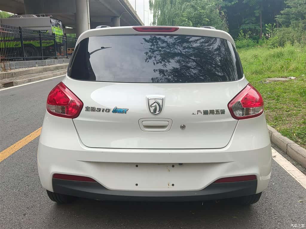 Wuling 310, 2018 все фото