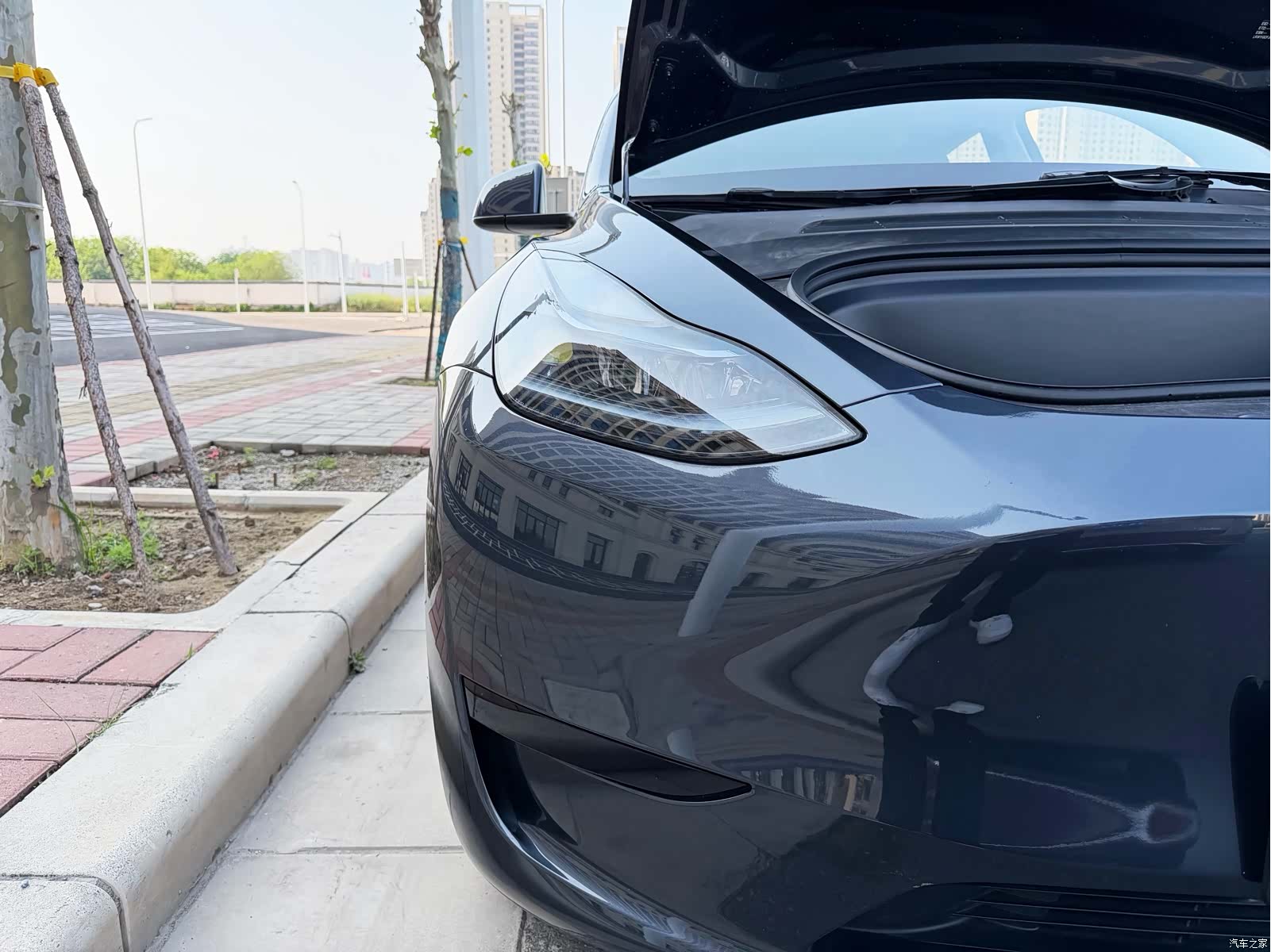 Tesla Model Y, 2024 19