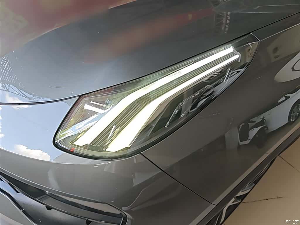 Lynk & Co 02, 2020 24