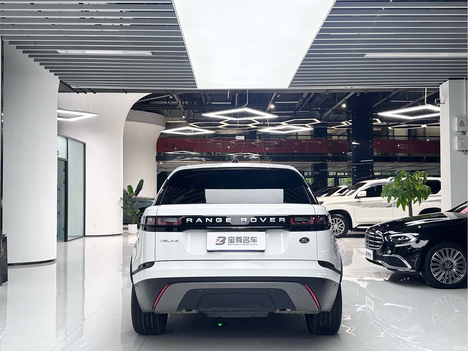 Land Rover Range Rover, 2023 17