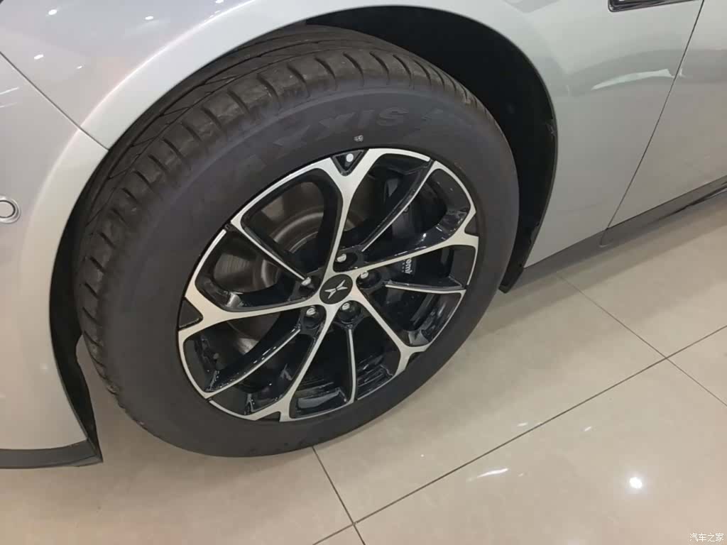 Xpeng P7, 2023 23