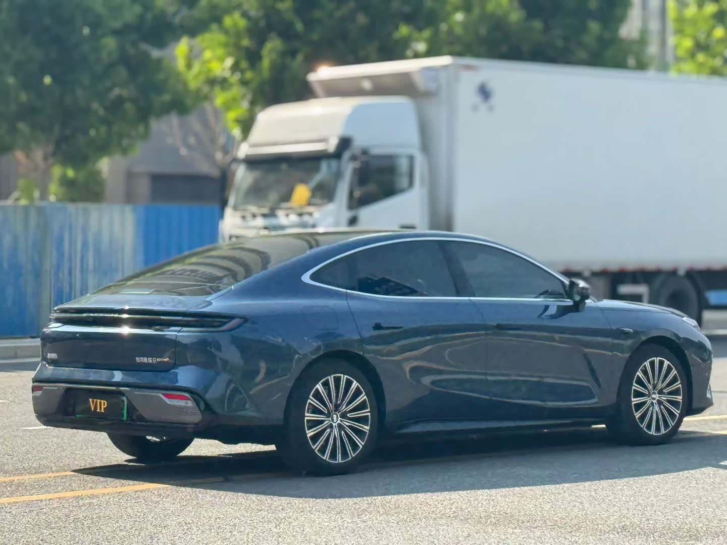 Geely 8, 2025 9
