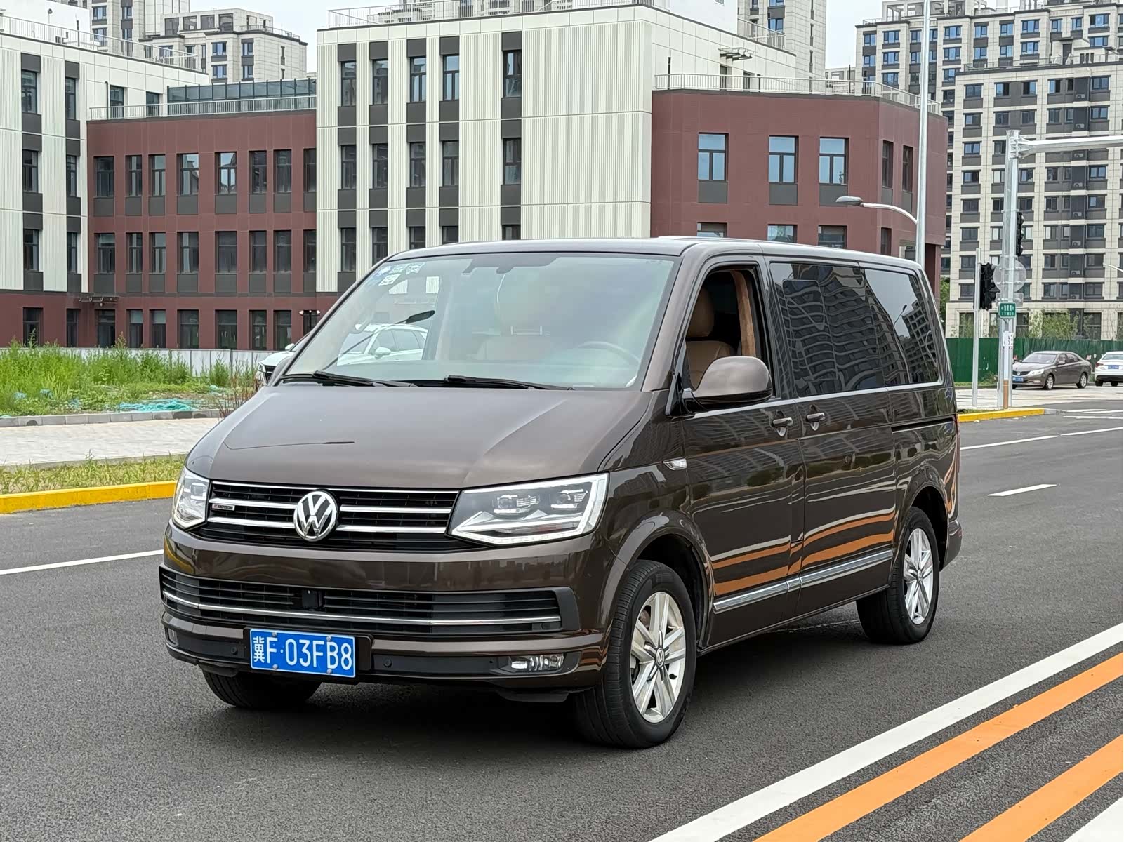 Volkswagen 7, 2016 1
