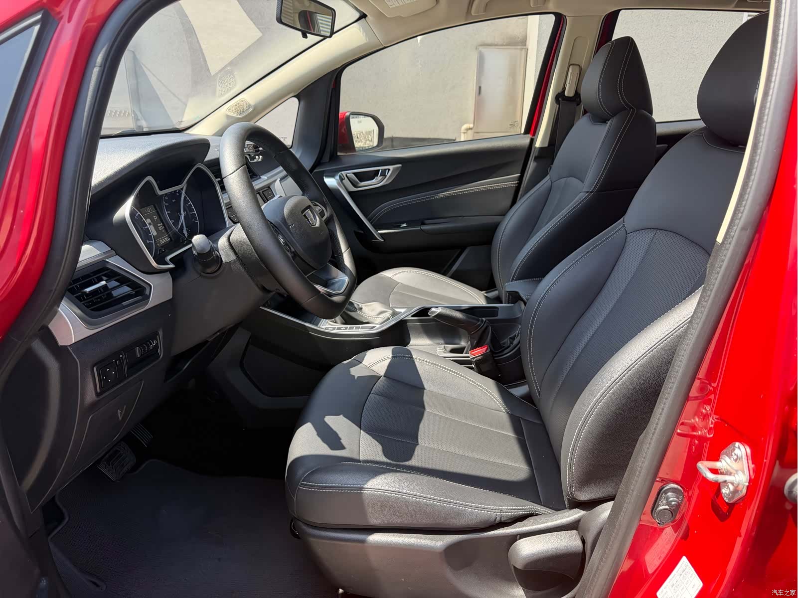 Geely X3, 2019 все фото