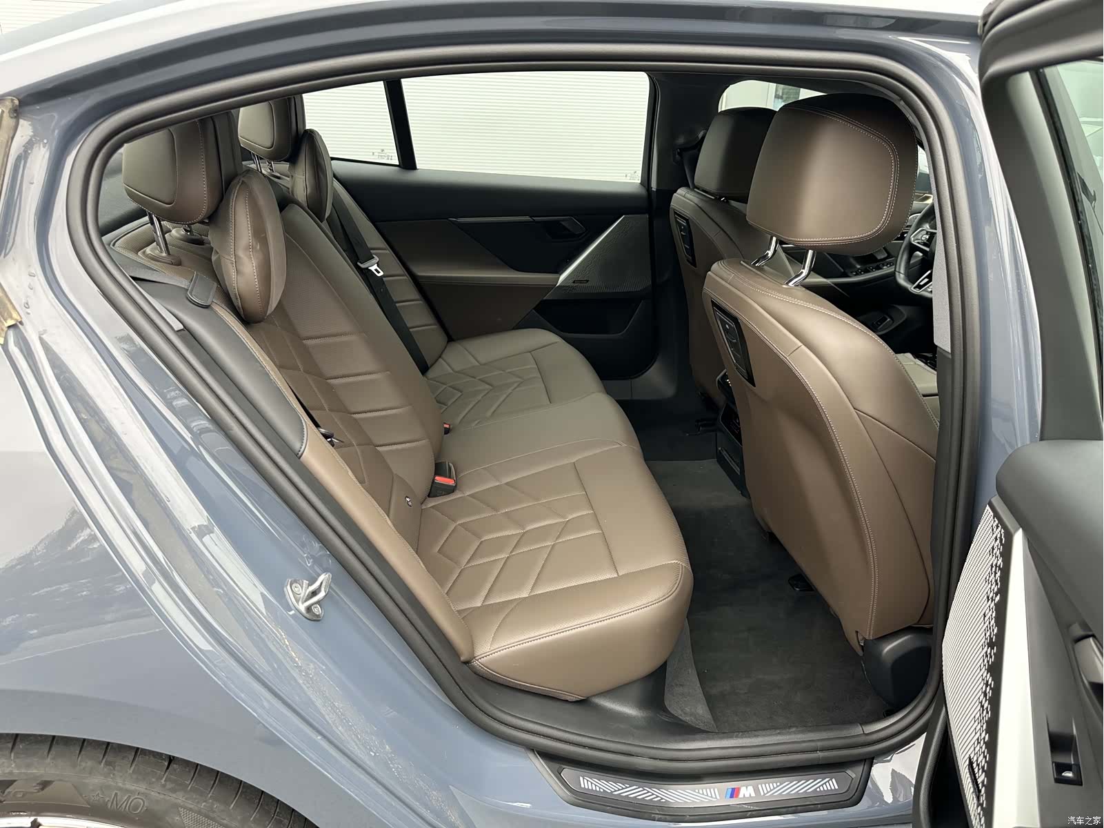 BMW 5 Series, 2025 8