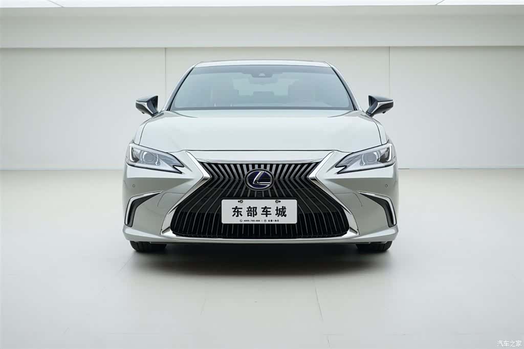 Lexus ES, 2021 2