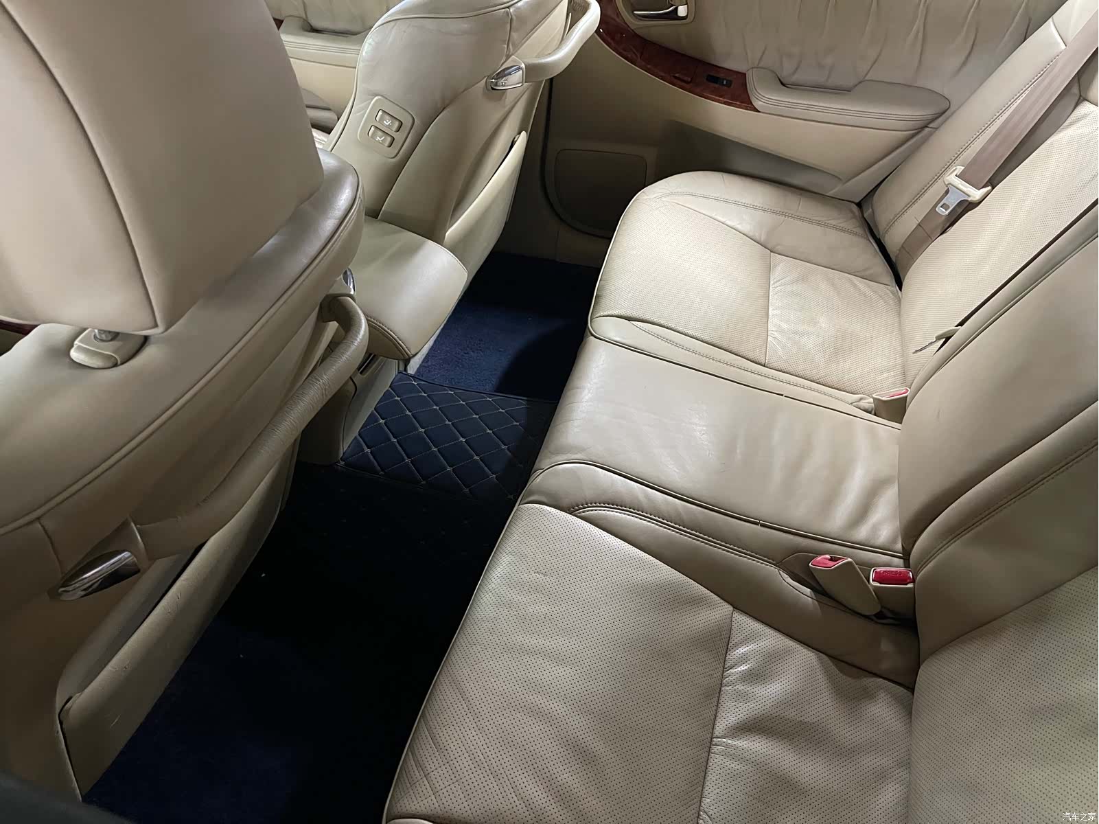 Toyota Crown, 2008 13