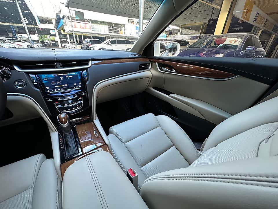Cadillac XTS Cadillac XTS