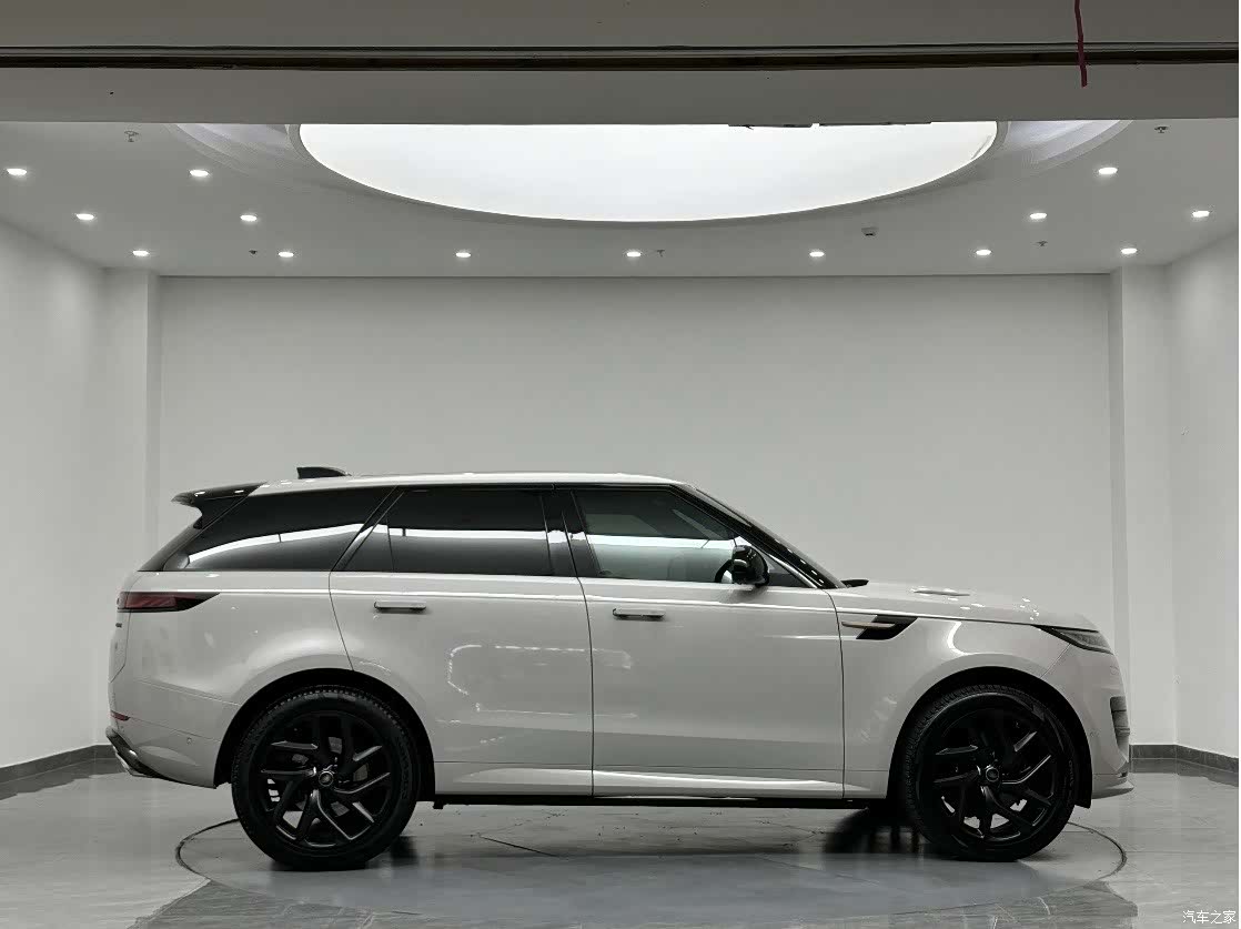 Land Rover Range Rover, 2024 4