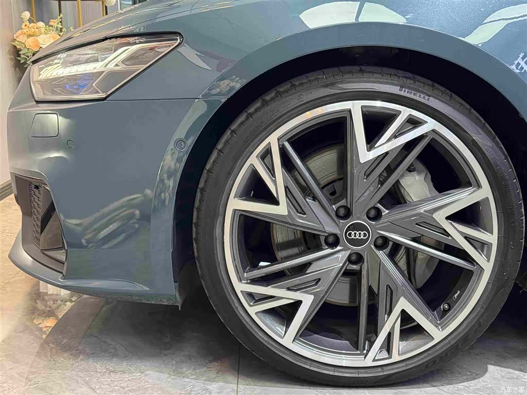 Audi A7L, 2023 19