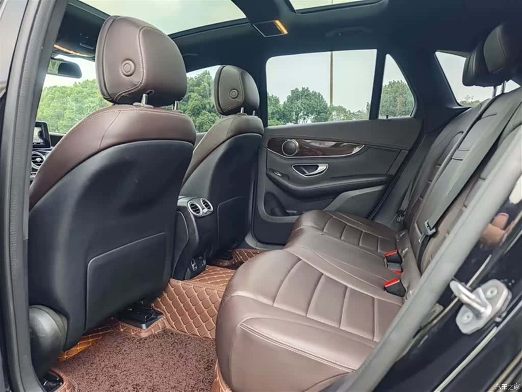 Mercedes-Benz GLC, 2019 6