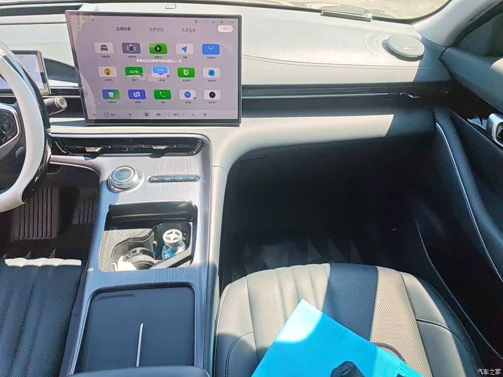 Geely Galaxy E5, 2025 6