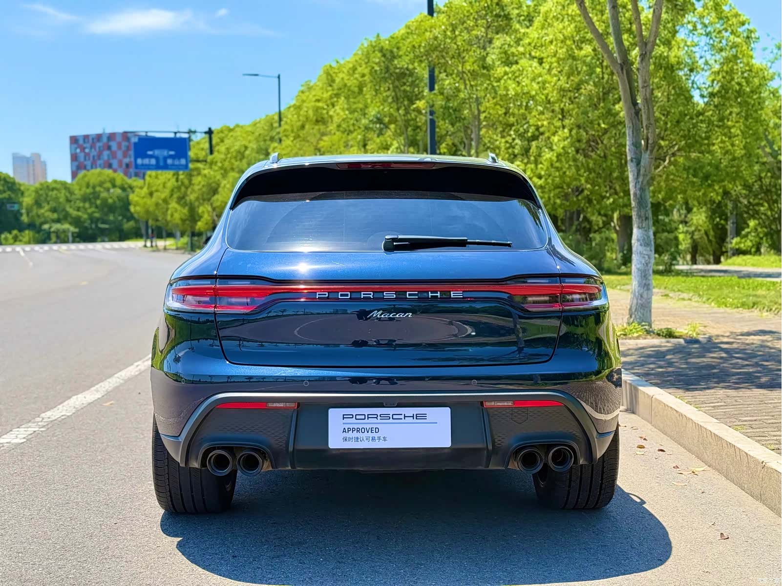 Porsche Macan, 2023 все фото