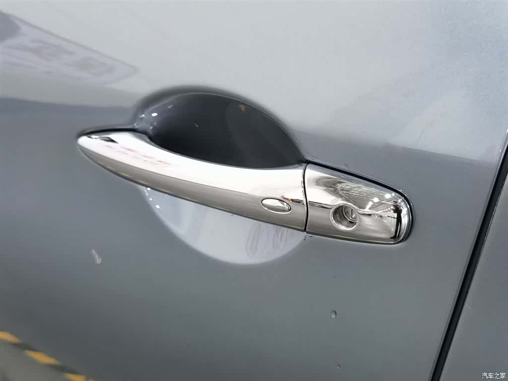 Infiniti Q70, 2019 18