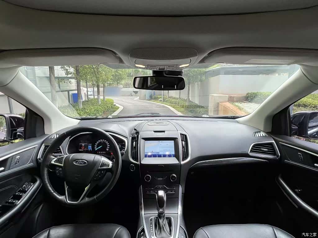 Ford Edge, 2018 18