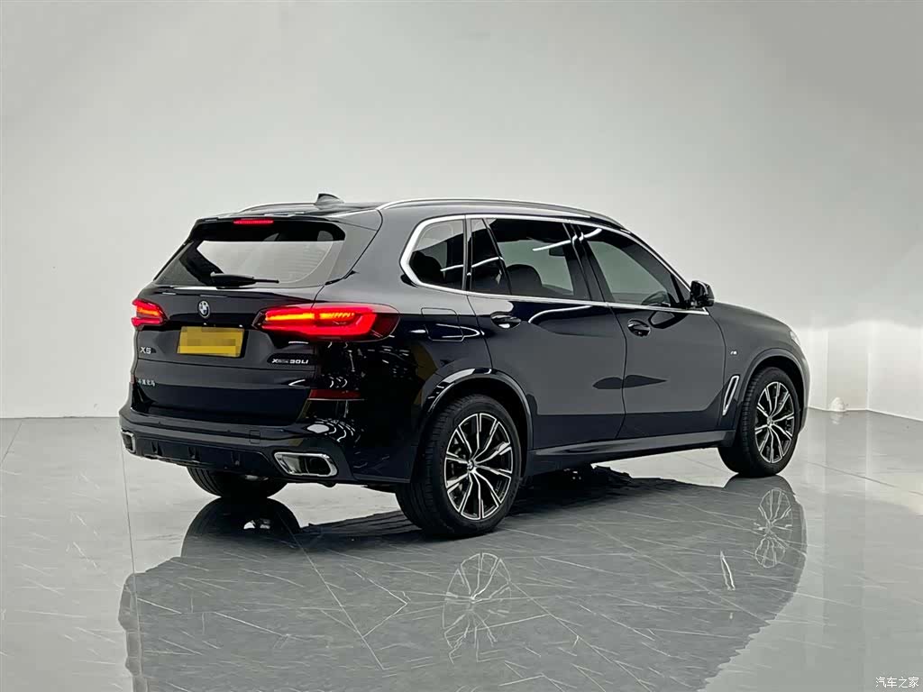 BMW X5, 2024 6