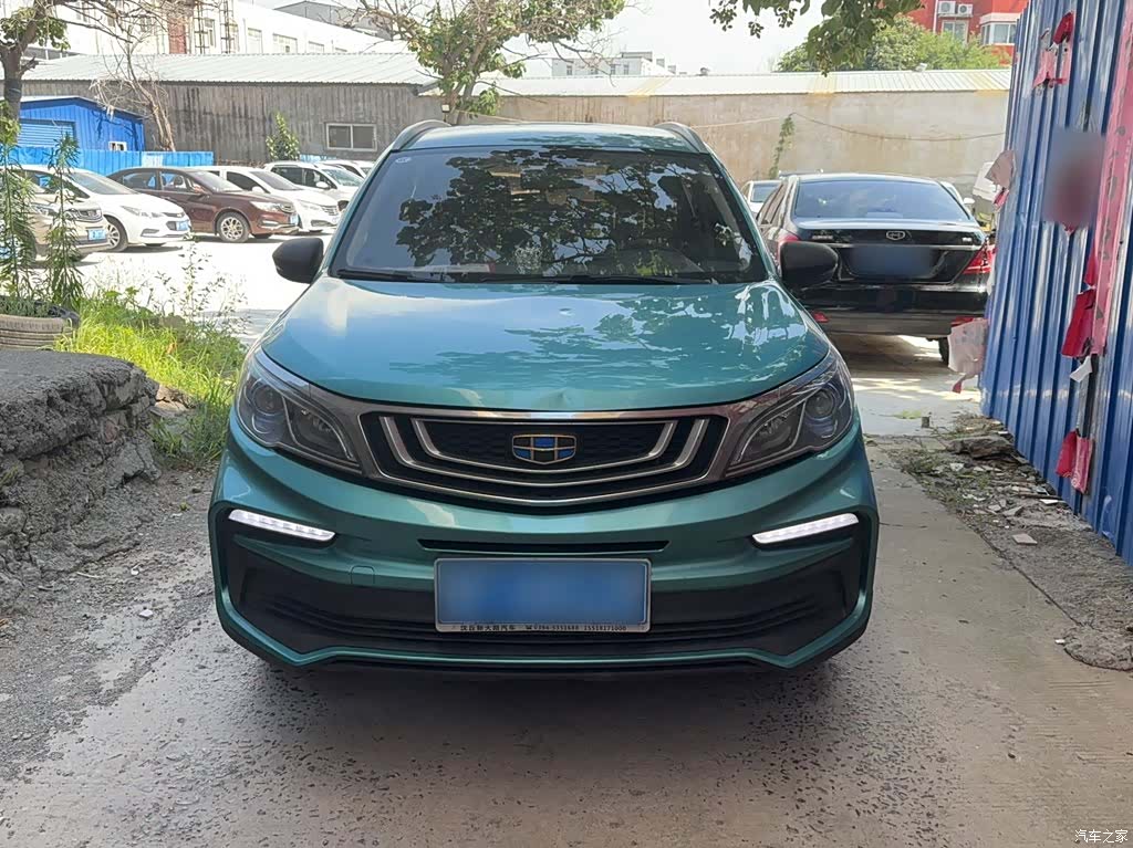 Geely X3, 2021 все фото