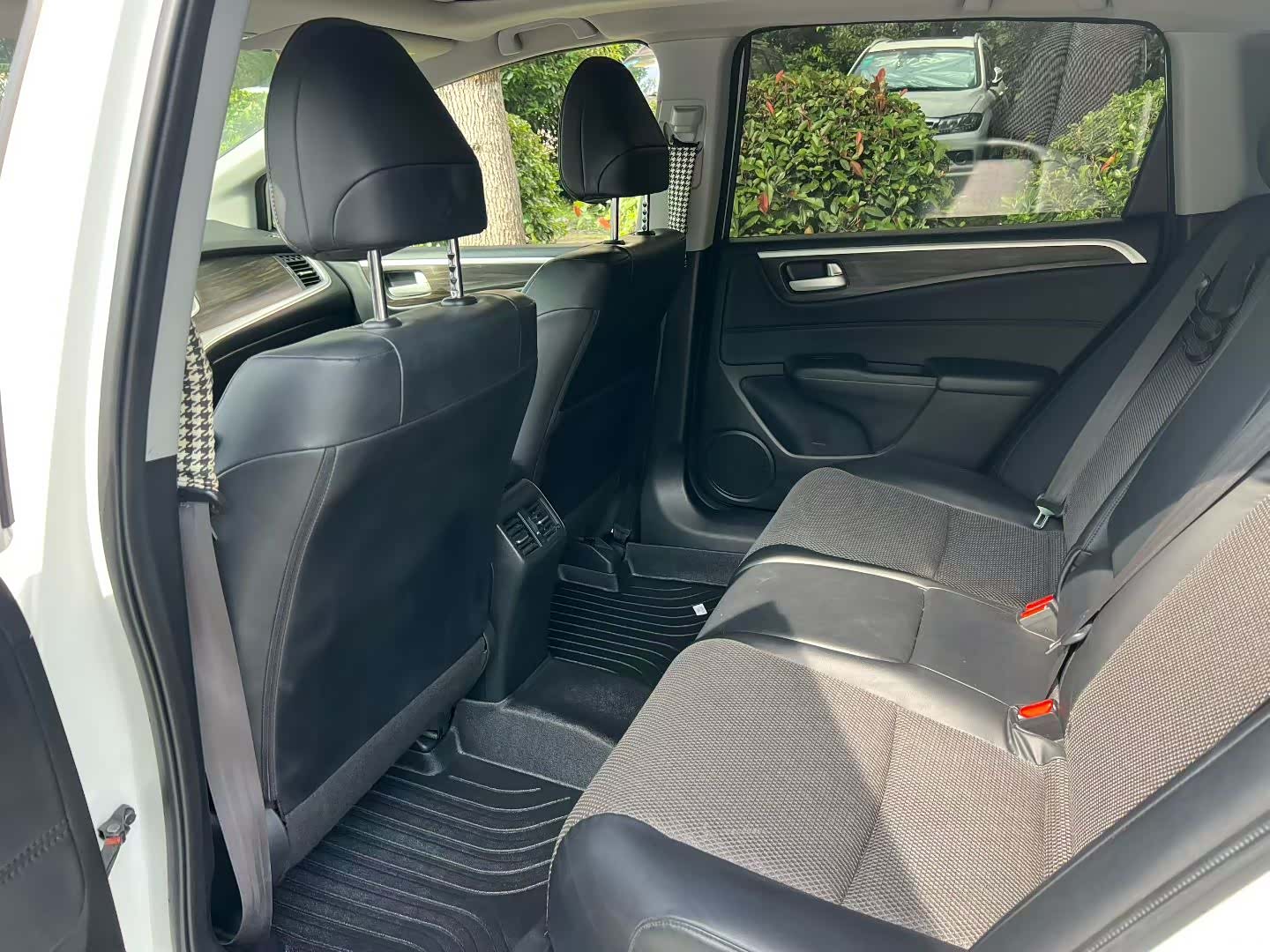 Honda Jade, 2017 все фото