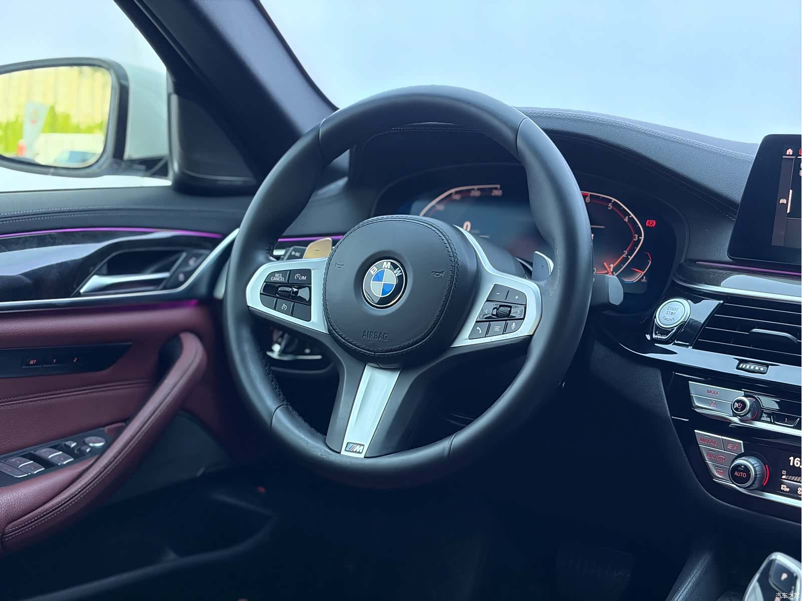 BMW 5 Series, 2020 14