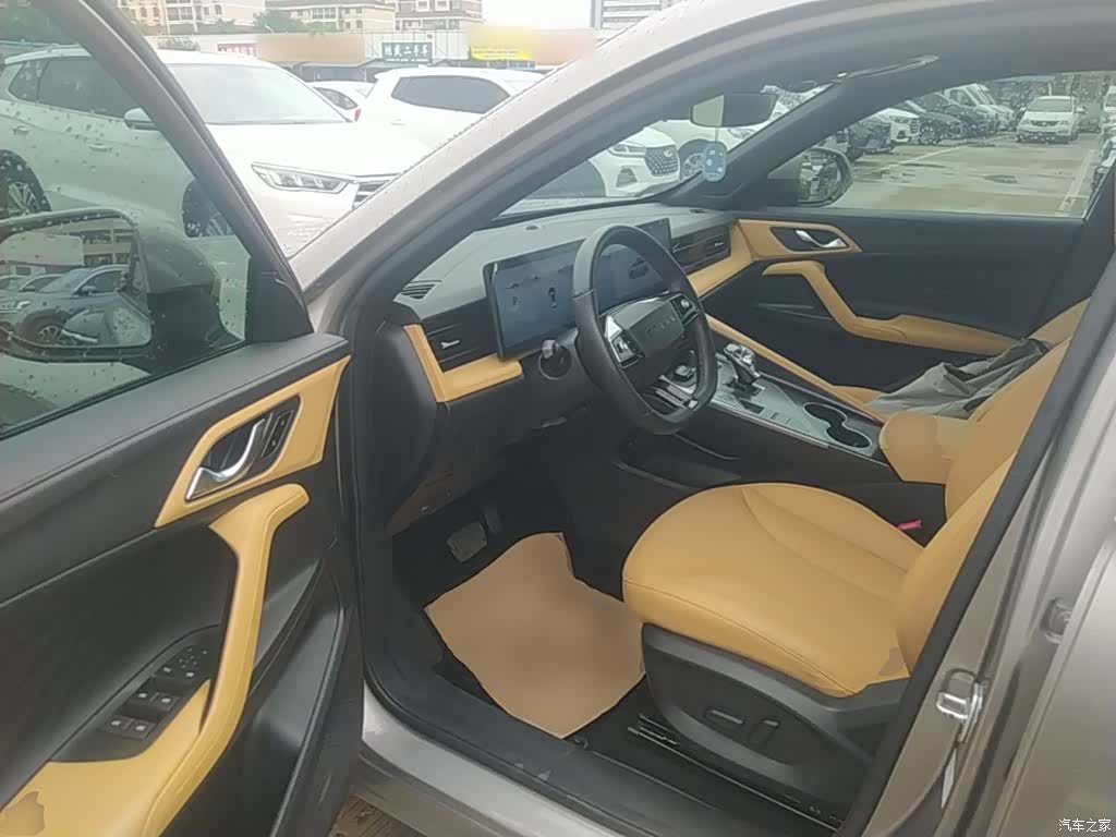Roewe RX5, 2022 16