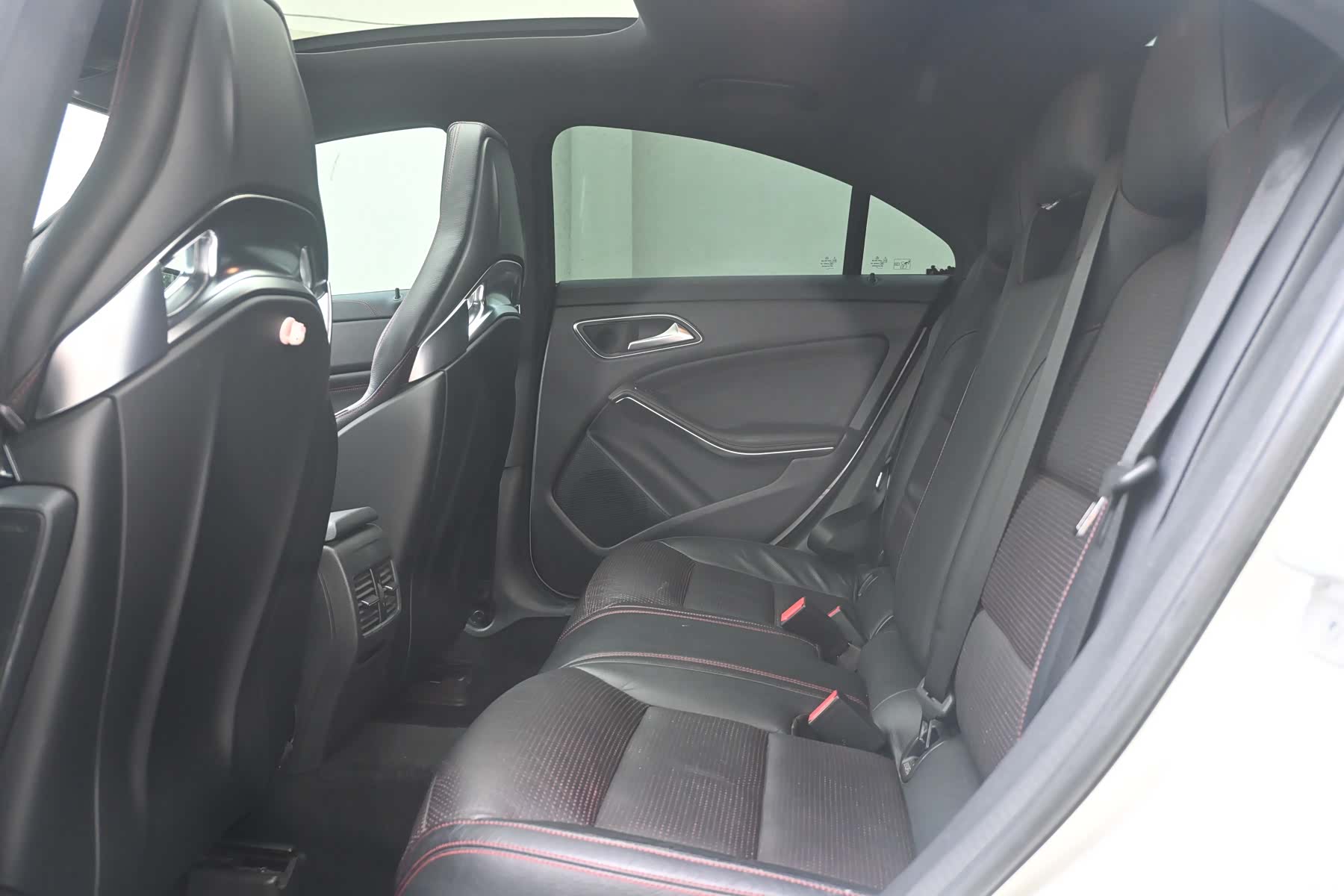 Mercedes-Benz CLA, 2015 15