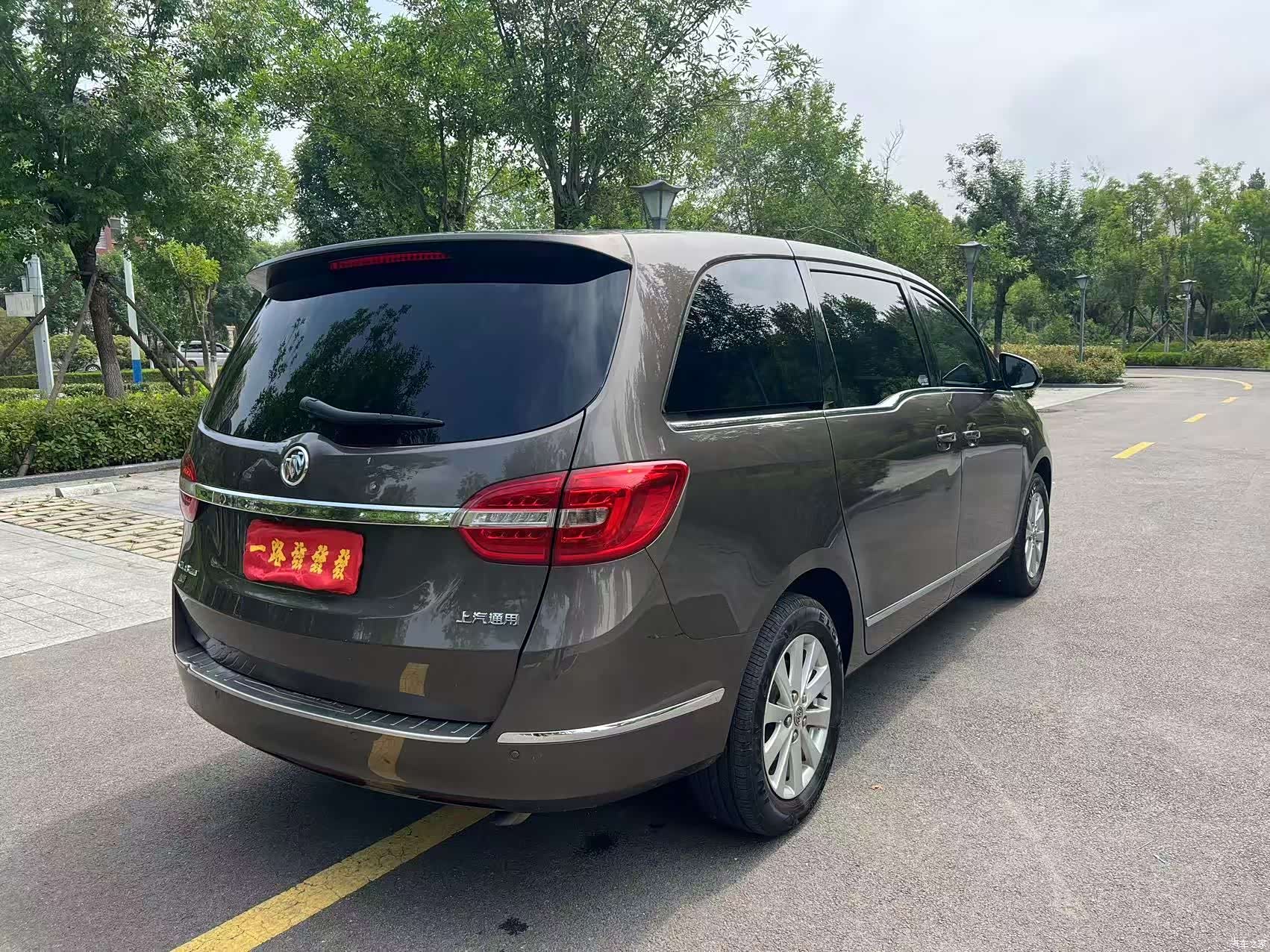 Buick GL8, 2019 6