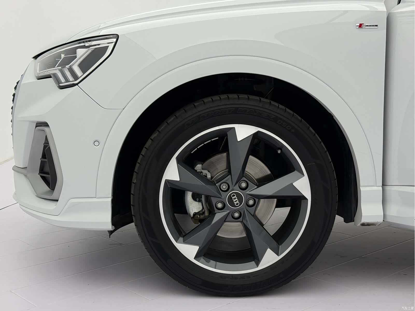 Audi Q3, 2023 23
