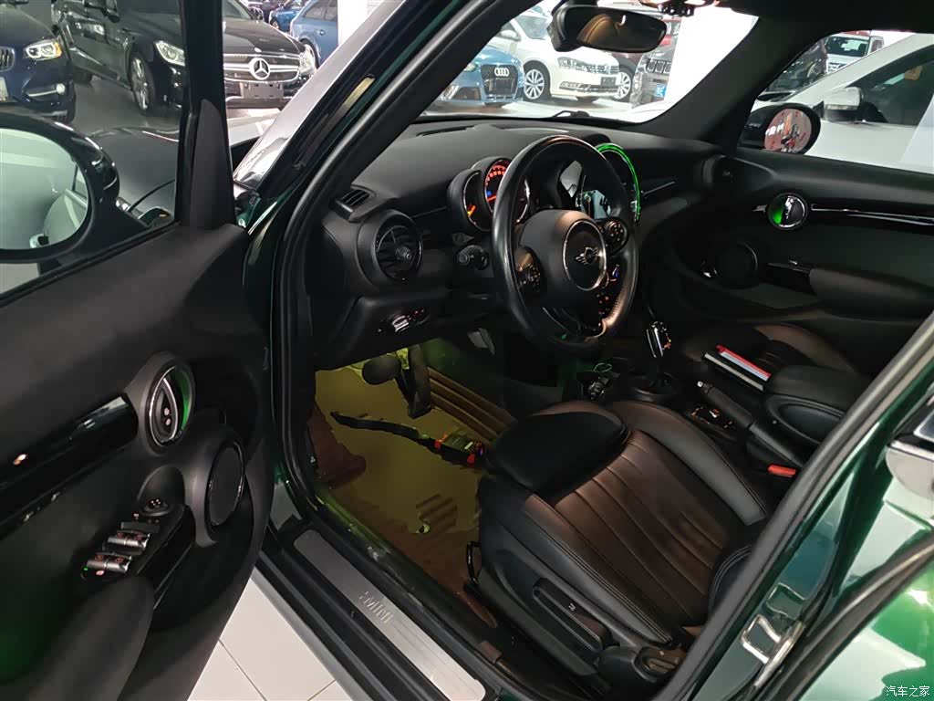 Mini Cooper, 2019 16