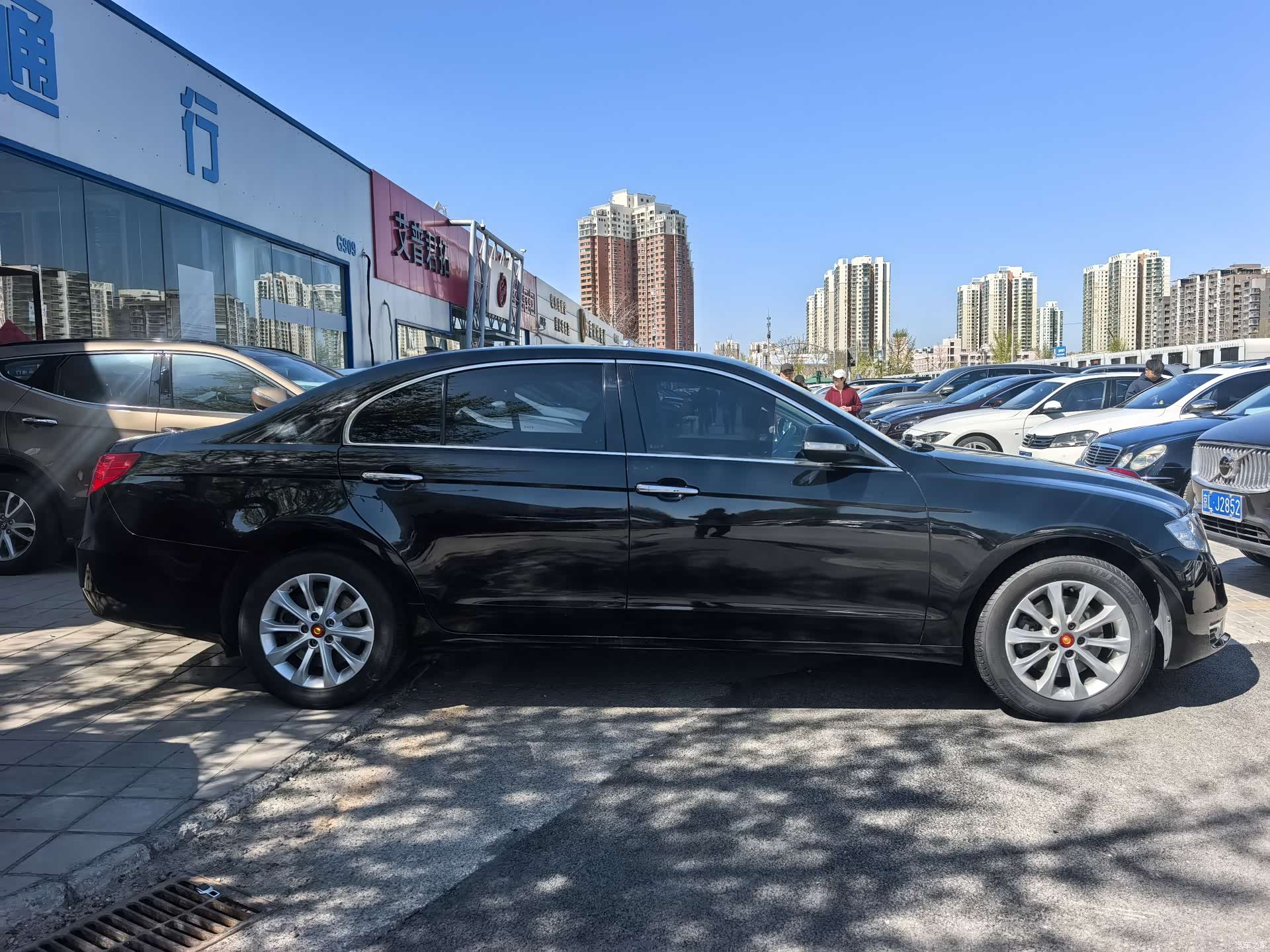 Hongqi H7, 2016 18