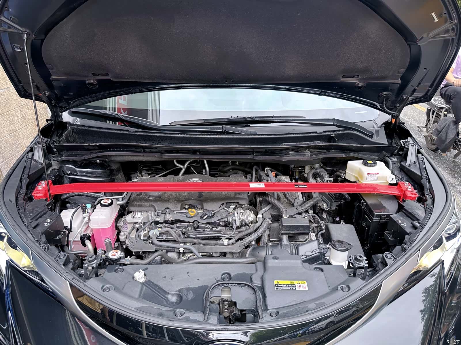Toyota Granvia, 2023 9