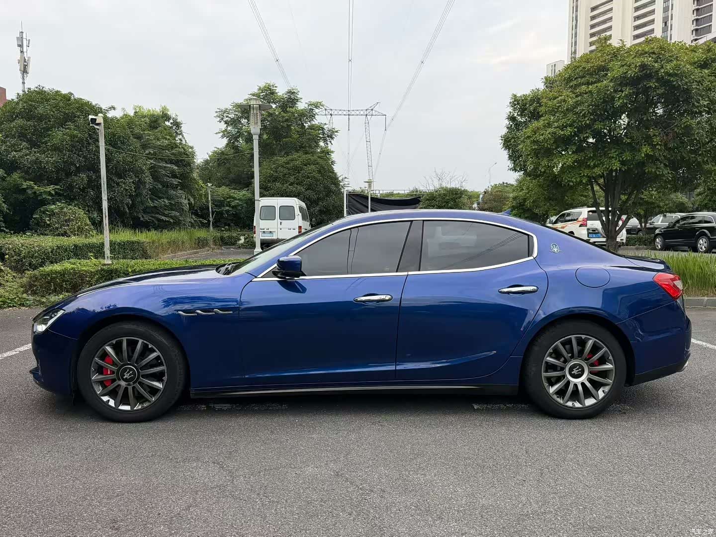 Maserati Ghibli, 2017 9