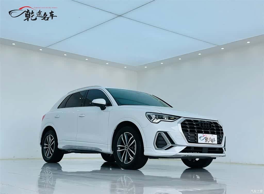 Audi Q3, 2022 3