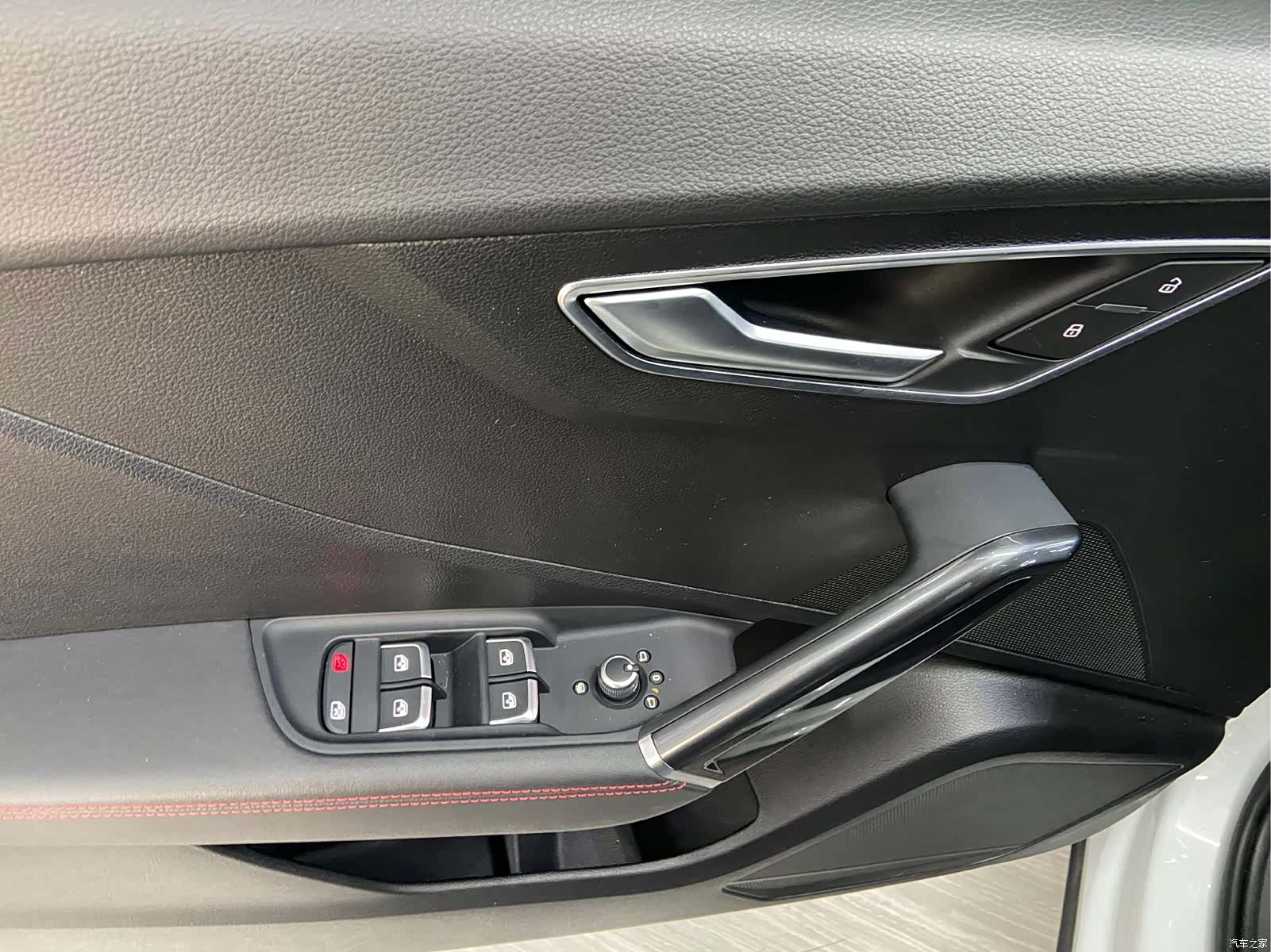 Audi Q2L, 2021 17