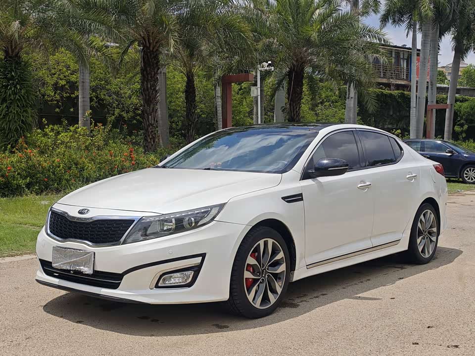 Kia K5 Kia K5