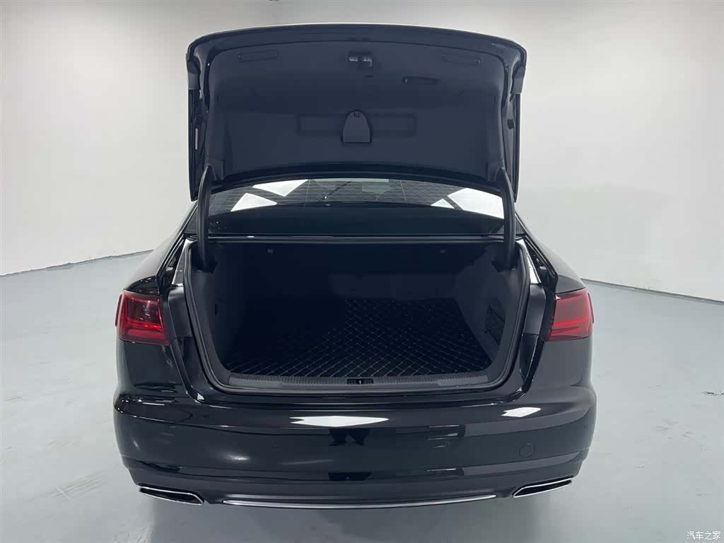 Audi A6L, 2017 все фото
