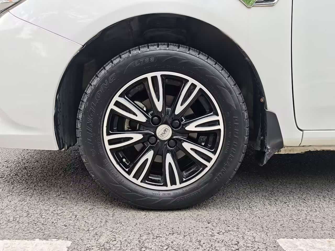 BYD F3, 2018 29