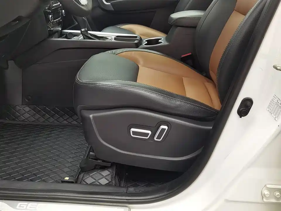 Geely Vision X6