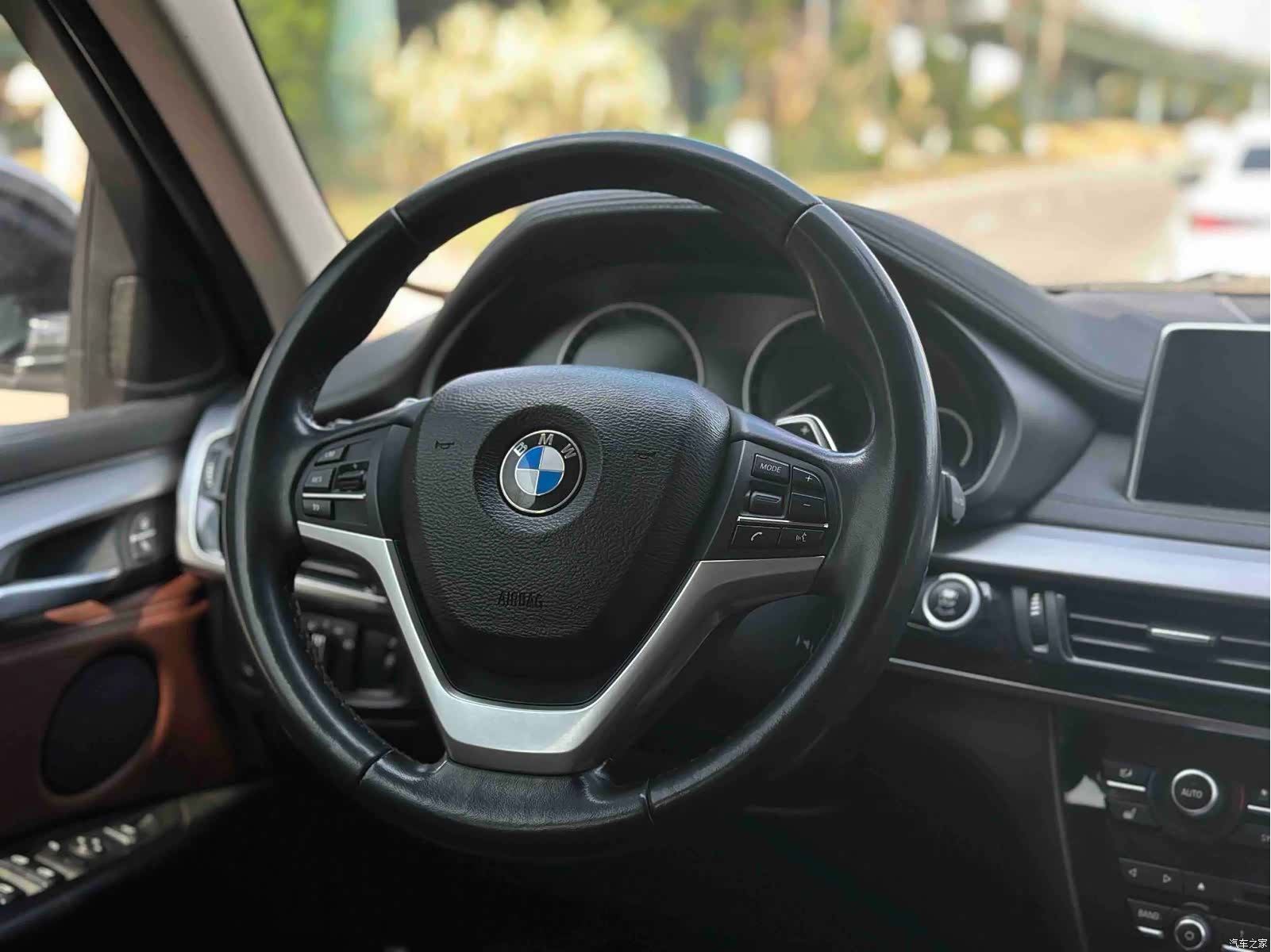 BMW X6, 2018 8