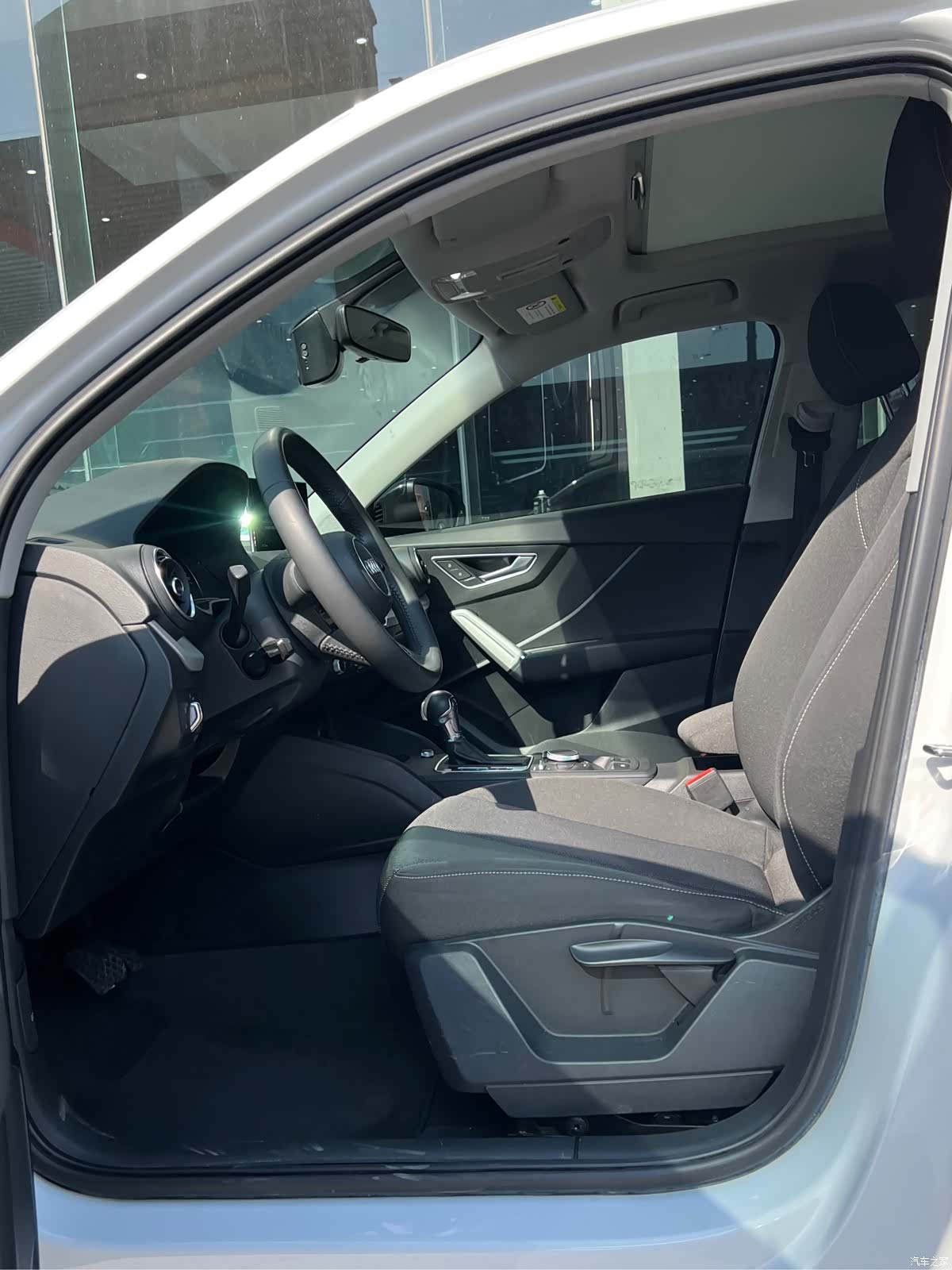 Audi Q2L, 2020 7