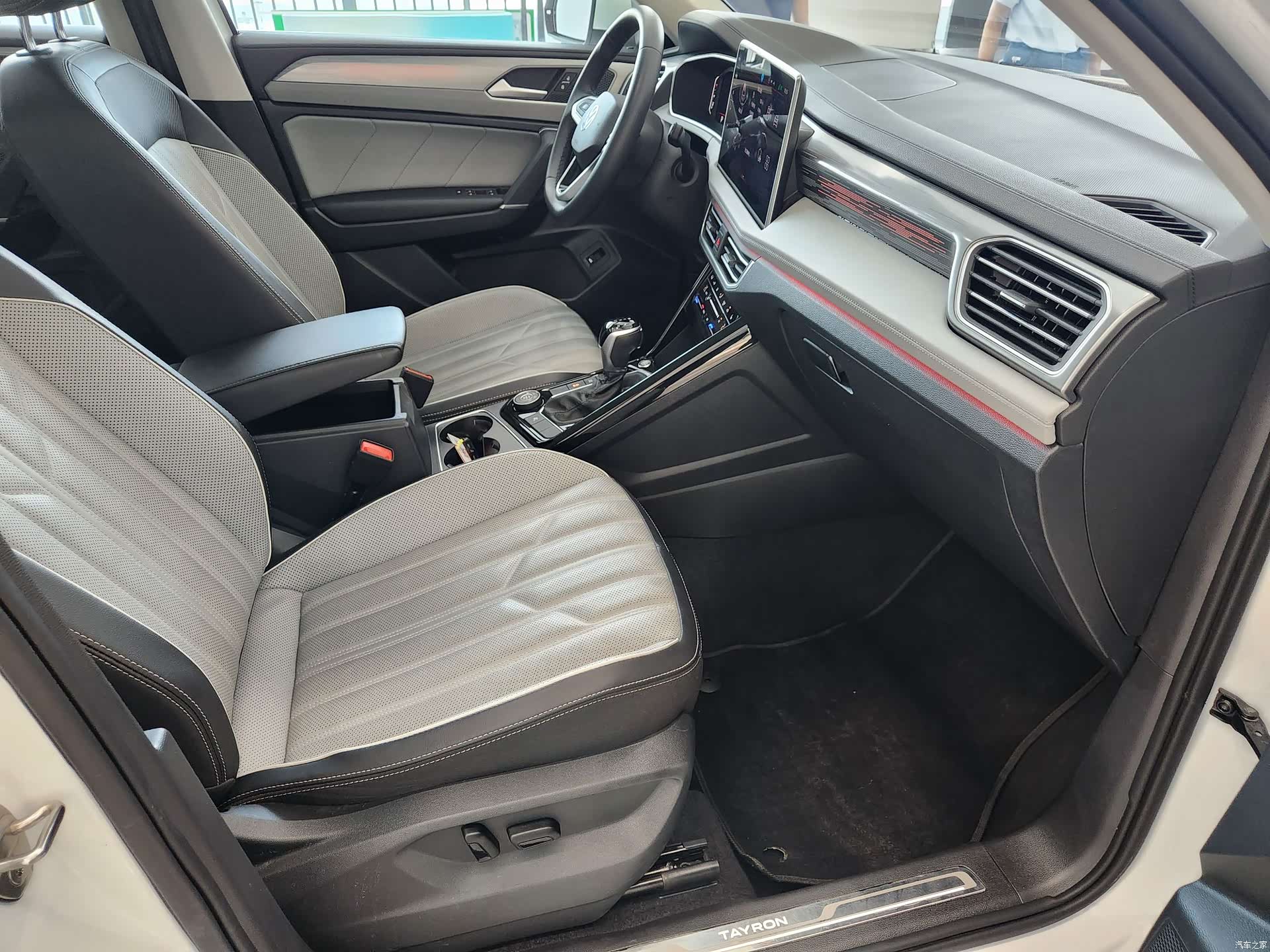 Volkswagen Tayron, 2023 12