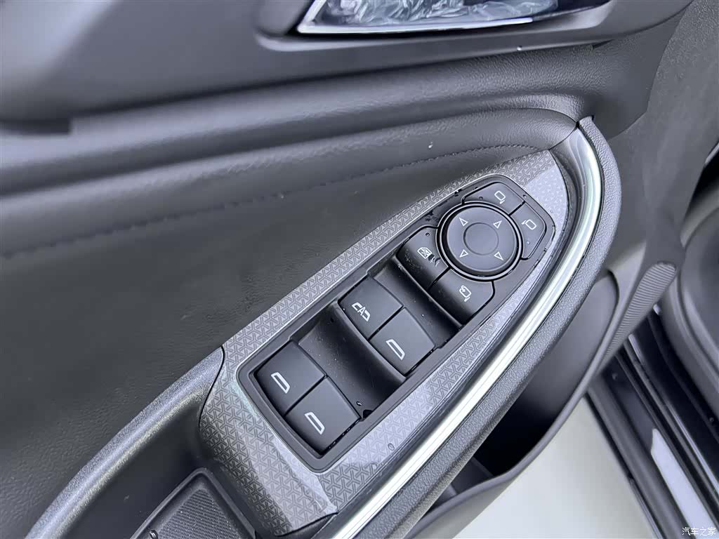 Chevrolet XL, 2023 14