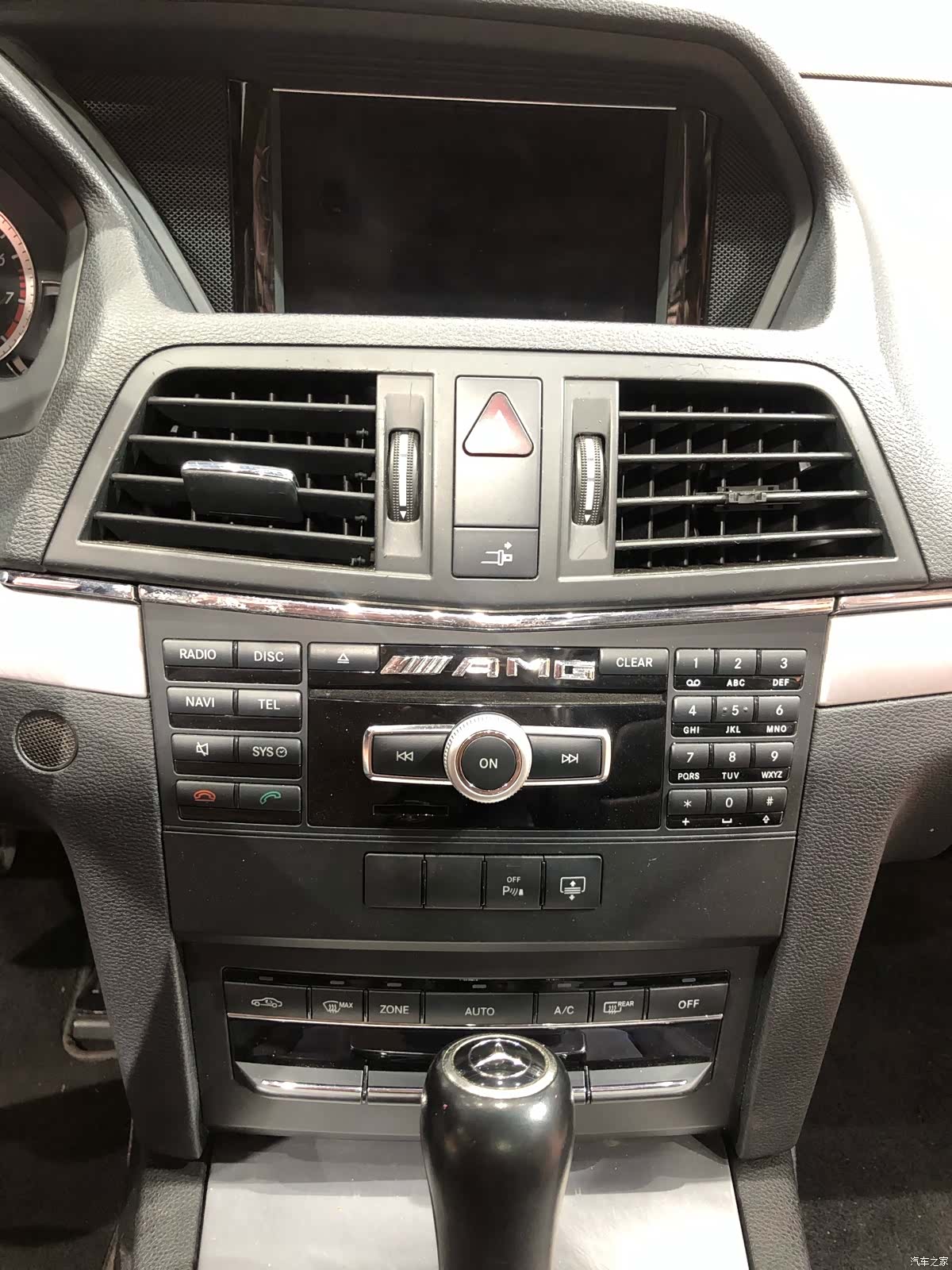 Mercedes-Benz E-Class, 2011 17