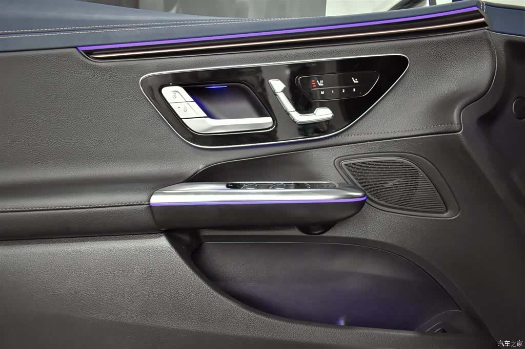 Mercedes-Benz EQE, 2023 9