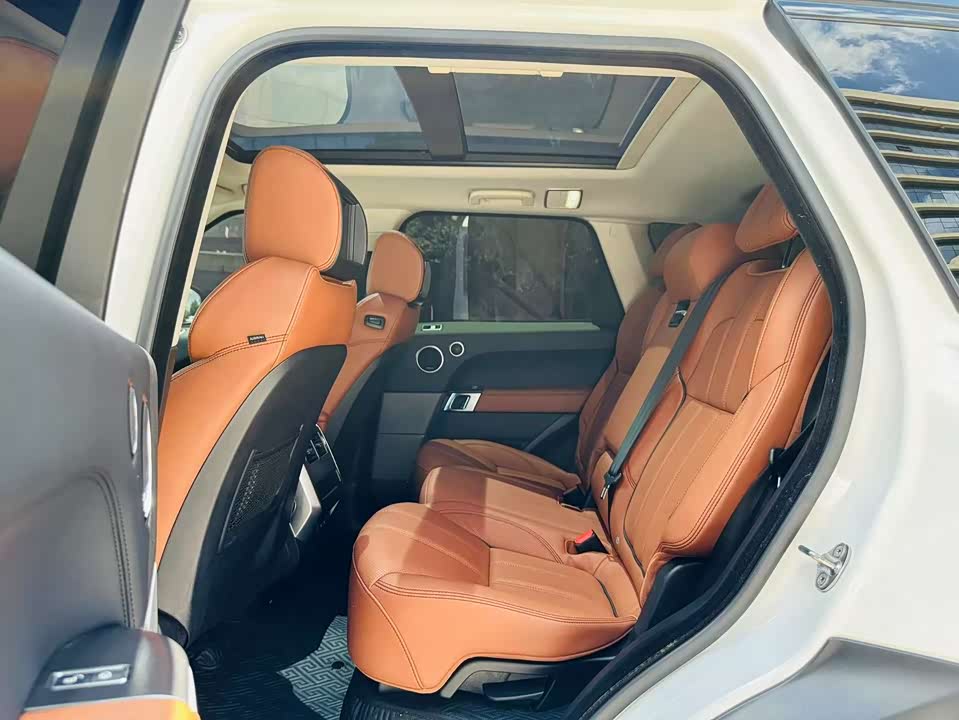 Land Rover Range Rover Sport Land Rover Range Rover Sport