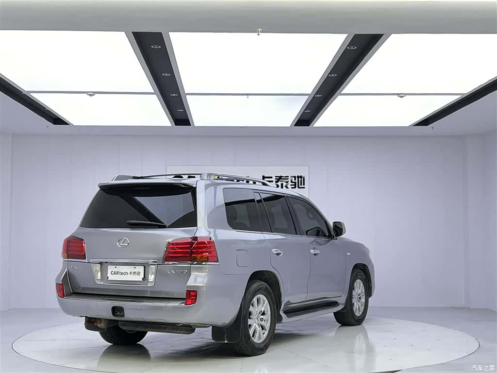 Lexus LX, 2008 24