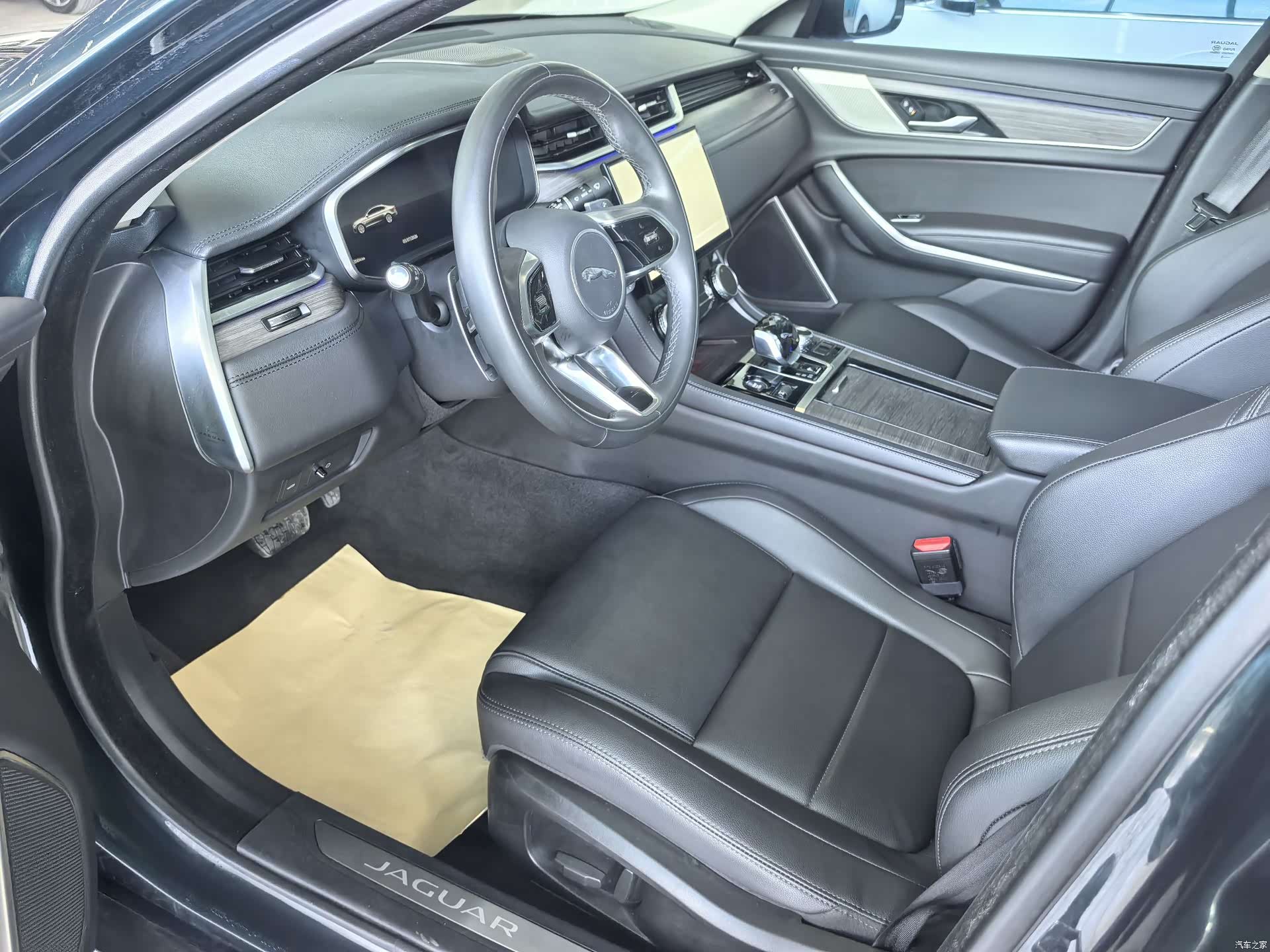 Land Rover P200, 2024 9