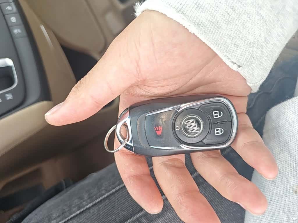 Buick GL8, 2019 17