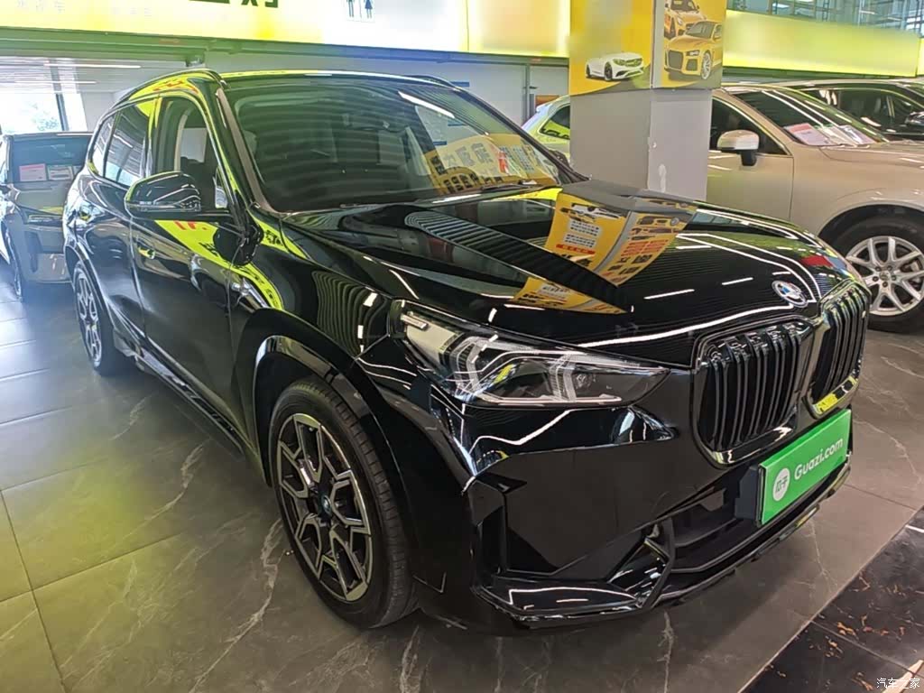 BMW iX1, 2024 4