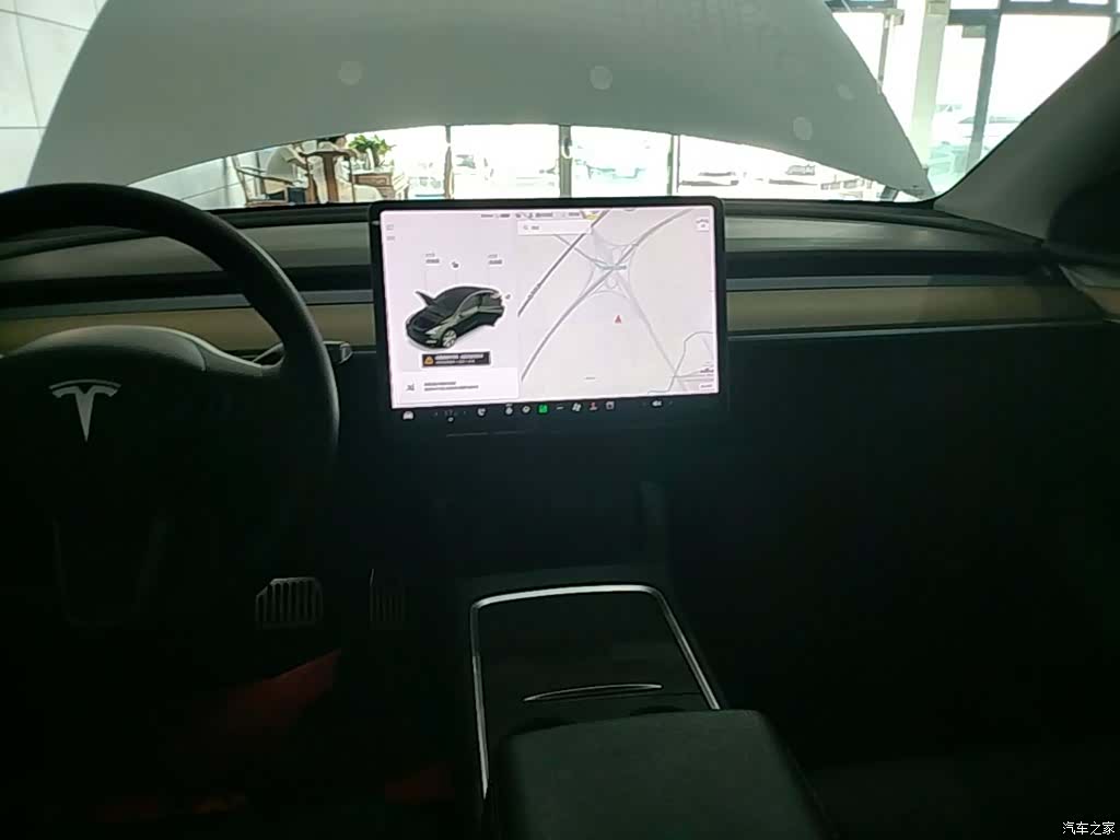 Tesla Model Y, 2021 13